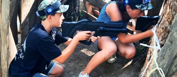 Supernova colonie de vacances photo de groupe ado