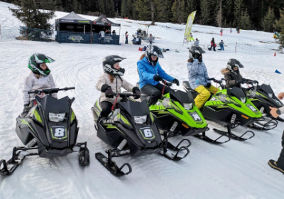 Motoneige Electrique et ski alpin