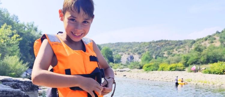 Supernova colonie de vacances rivière ardèche calme en pleine nature