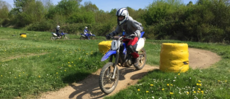 MOTO - MOTO RIDER