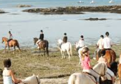 DES SABOTS AUX FLOTS