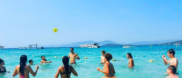 Supernova Camp de vacances ados découvrent le patrimoine corse