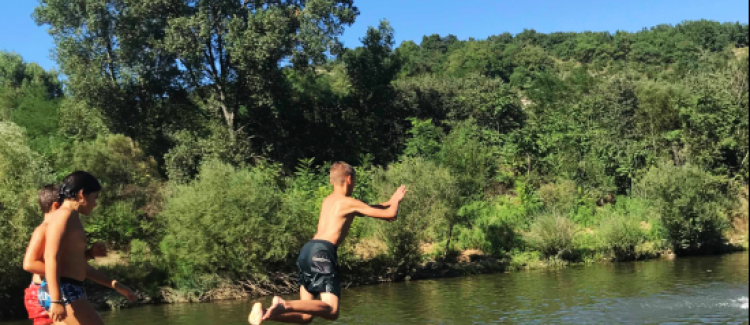 Supernova colonie de vacances ados drôme baignade en rivière